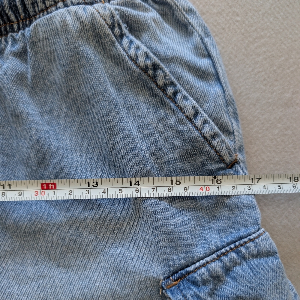 Zara Loose Fit Denim Cargo Midi Shorts Casual Utility Light Wash Youth 11/12 image 8